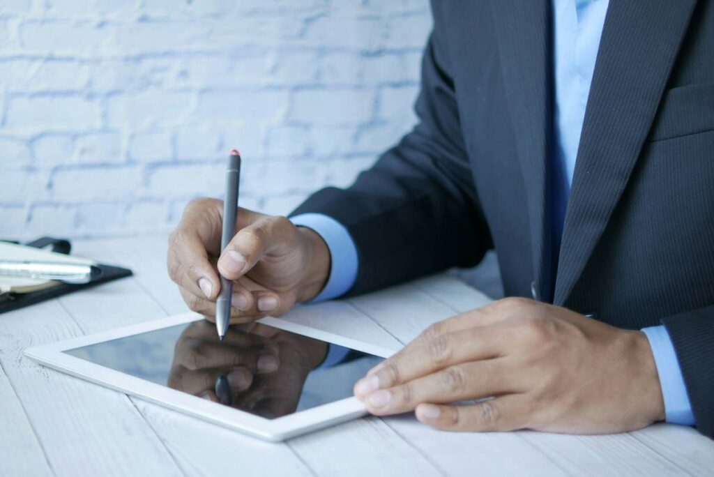 Why Joint Credit Card Applications Fail—And How Digital Signature Protocols Fix It